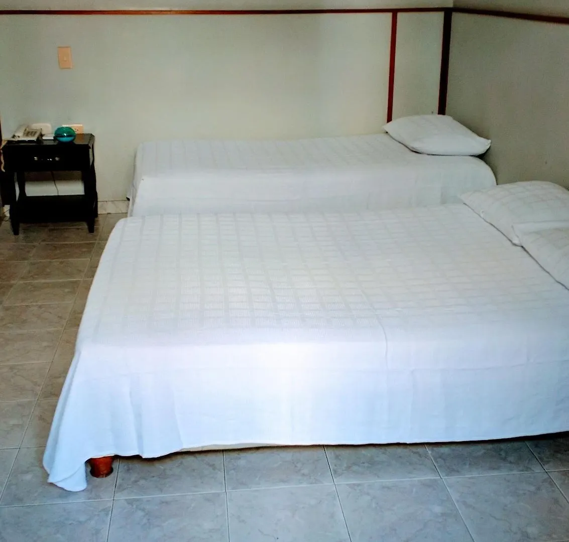 Hotel Bahia Blanca Santa Marta Frente Al Mar Kolombiya